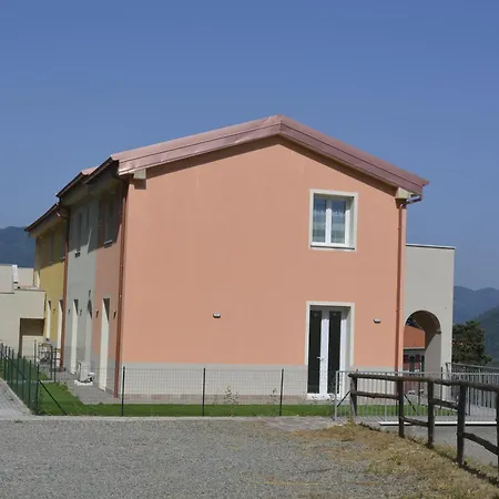 Castagnarossa Casa Vacanze * Beverino