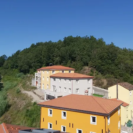 Castagnarossa Casa Vacanze Beverino